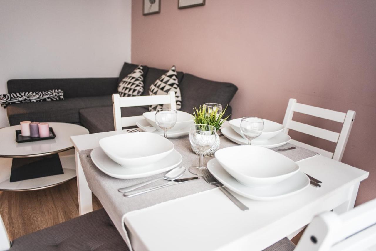 Apartamento Przy Mocaku Cracovia Exterior foto
