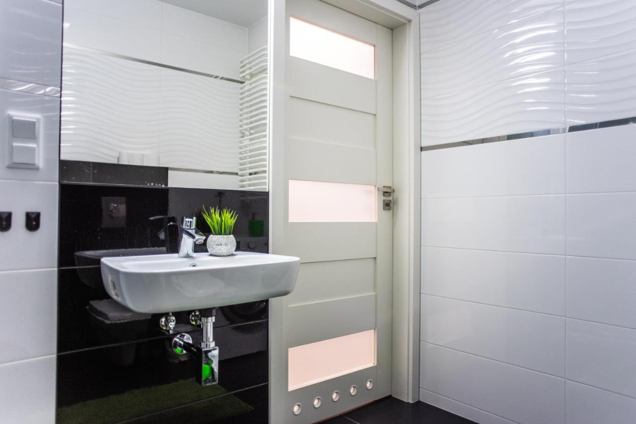 Apartamento Przy Mocaku Cracovia Exterior foto